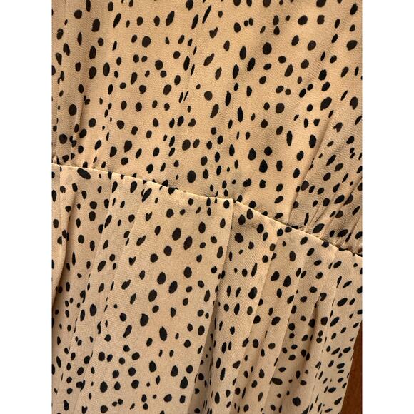 Forever 21 Cream/black Spaghetti strap lightweight dress Size Small - Picture 2 of 5